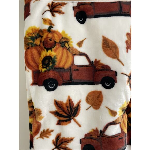 RED VINTAGE TRUCK Pumpkin Oaks Fall Autumn Leaf SUNFLOWERS Plush 50x70” Blanket - Picture 3 of 5